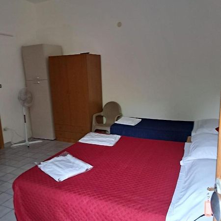 Terras Bed & Breakfast ปาลีนูโร ภายนอก รูปภาพ